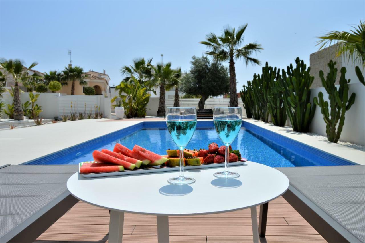 Villa with private pool Llobregales Esterno foto